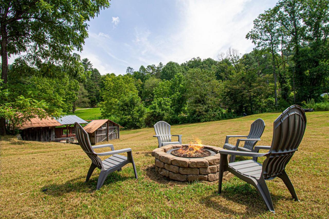 Mountain Haven Dragon'S Nest Cabin Robbinsville Exterior foto